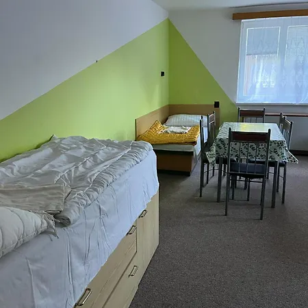 Atc Kajlovec Apartment *